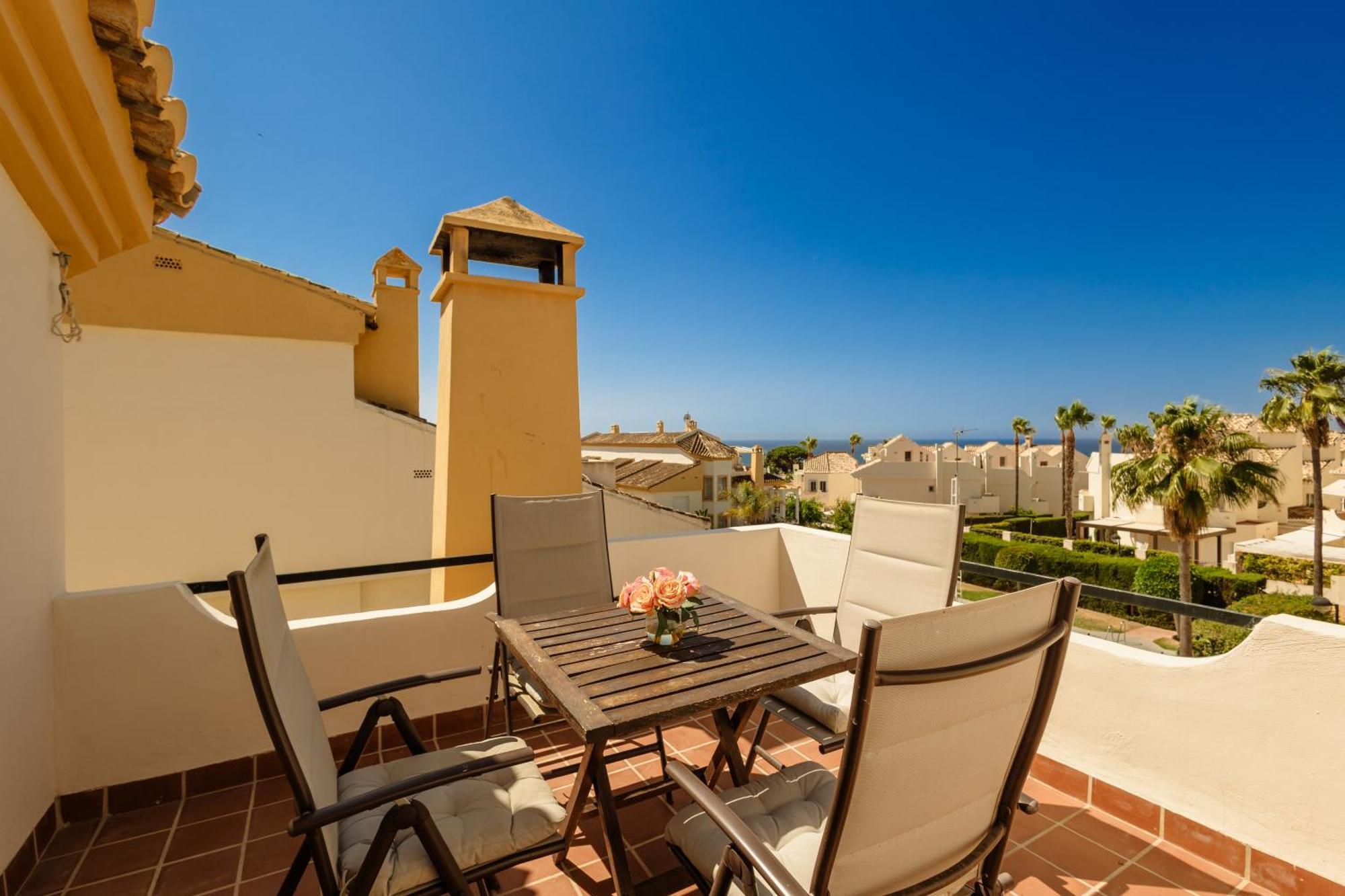 Beautiful Townhouse Walking Distance To The Beach In Costabella, Marbella Villa Ngoại thất bức ảnh